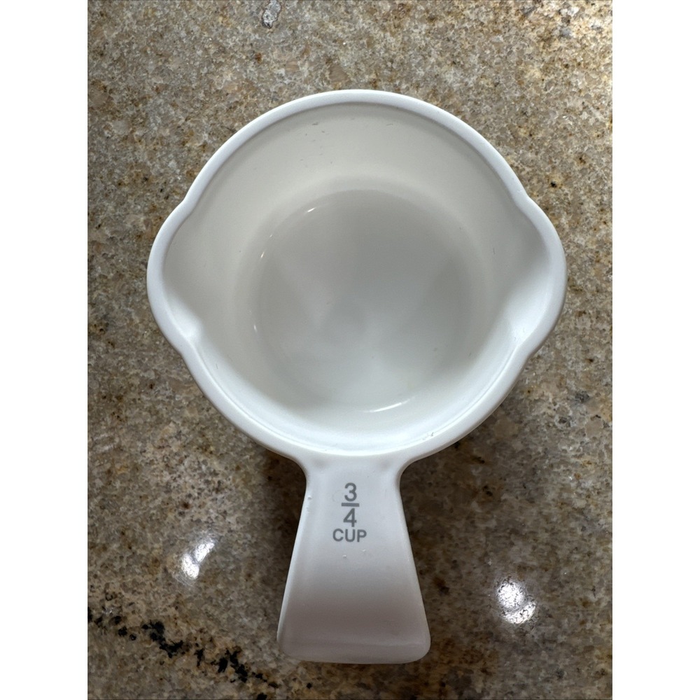 TUPPERWARE White 3/4 Cup‎ Measuring Cup Replacement Vintage 3479